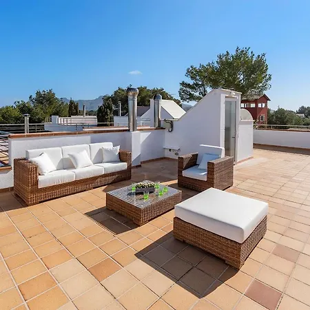 Charming Semi-detached Holiday By The Sea Ii בית נופש *