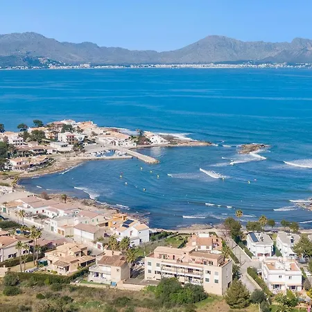 בית נופש Charming Semi-detached Holiday By The Sea Ii *